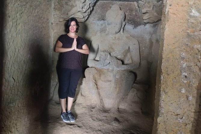 Elephanta Caves & Island Guided Private Tour - The stairs, the heat, and the chair-carry option