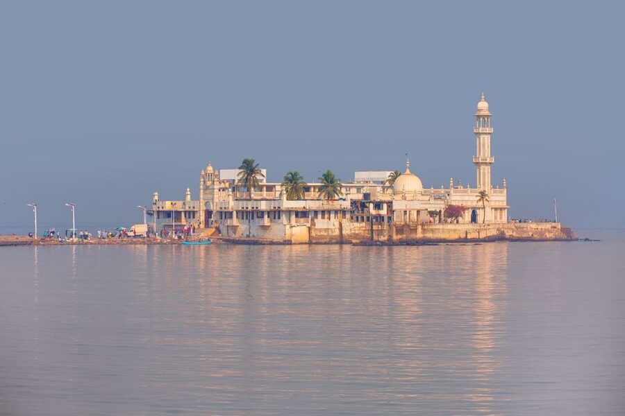 Essence of Mumbai: Half-Day Private Tour - Why a 4 to 6 Hour Private Tour Works in Mumbai