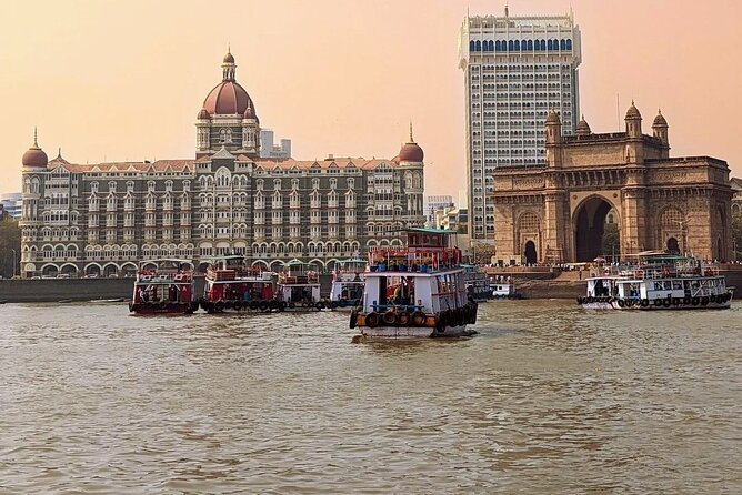 Evening Mumbai by Foot Street Food and Heritage - Stop 1: General Post Office Mumbai Block-4 and the night street vibe