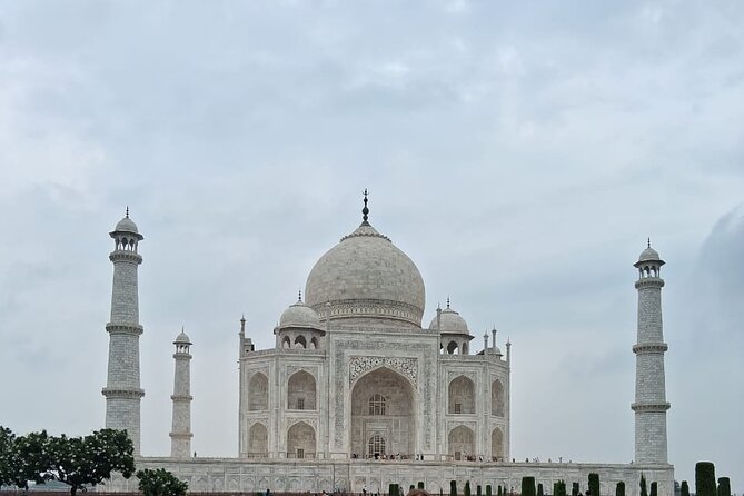 Exclusive Sunrise Taj Mahal Excursion from Delhi all Inclusive - Guides Matter: How Vivek and Kapil Turn a List into a Story