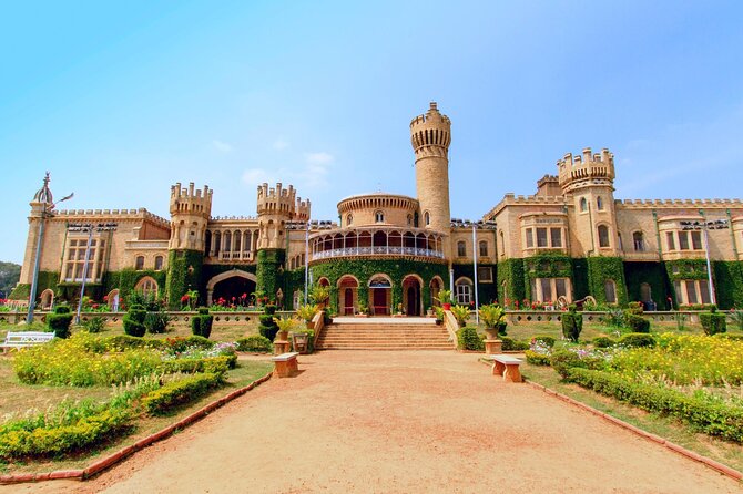 Experience Bangalores Day Private Sightseeing Journey - Timing, comfort, and what to pack for a full day
