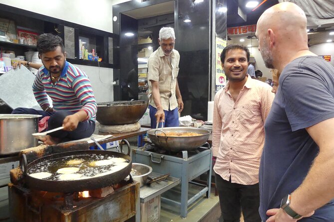 Experience Private Food And Culture Walk-The Pushkar Route - What You Taste on the Walk, From Rose Lassi to Kachori