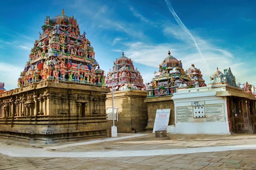 Explore Chennai City: Guided Walking Tour on Foot - Mylapore Market Area: the street-level context