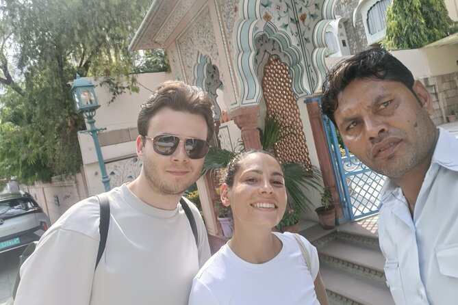 Explore Full Day Jaipur Guided Tour by Car with Guide - Private Car Pickup in Jaipur: How the Day Stays Smooth
