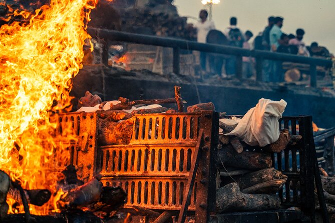 Explore the Ancient and Hidden Sides of Varanasi - Kashi Vishwanath Corridor and the Golden Temple, Outside Only