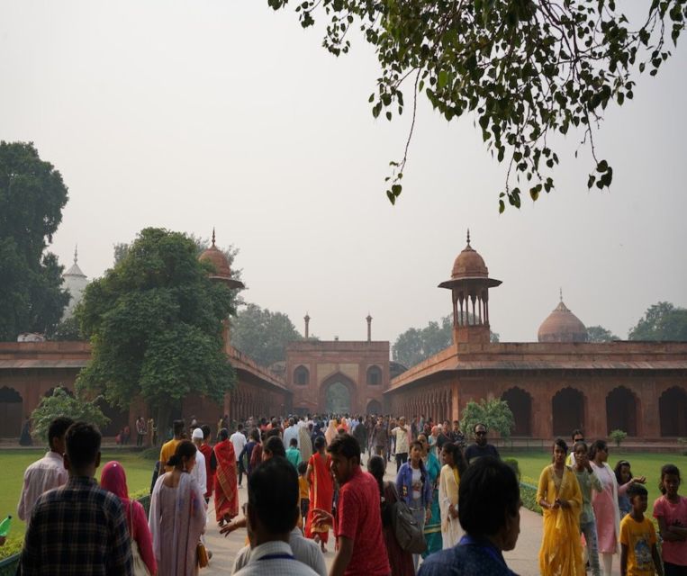 Fast-track entry into taj mahal with entrance included. - Key highlights to know before you go