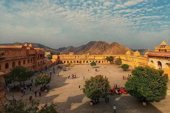 Five Days Golden Triangle Tour with Ranthambore Delhi Agra Jaipur - Hotels, meals, and the small comforts that add up
