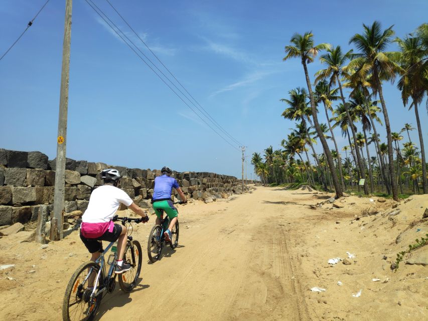 Fort Kochi Heritage Day Cycling Tour - How the 3 hours usually feel: breaks, photo stops, and group flow