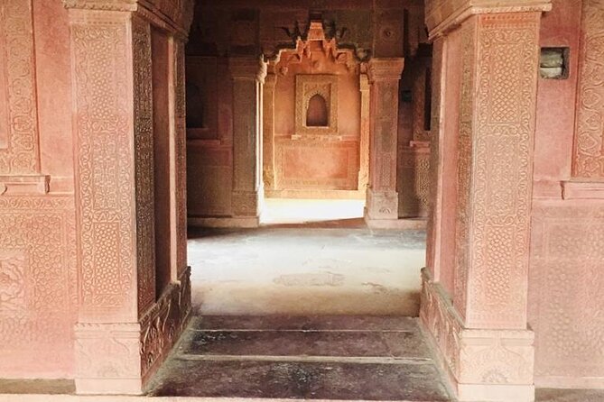 From Agra: 1 day Taj Mahal Sunrise Tour With Fatehpur Sikri - What is actually included, and where optional upgrades change the value