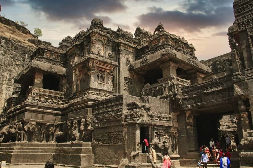 From Aurangabad: Ajanta & Ellora Day Tour with All Inclusion - Lunch Break Near Ajanta, Then Back on the Road