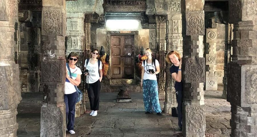 From Chennai: Private Kanchipuram and Mahabalipuram Day Tour - Arjuna’s Penance: a myth-filled rock carving with real staying power