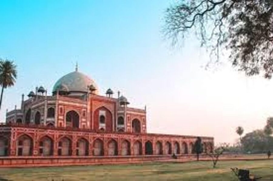 From Delhi: 2-Day Jaipur Private Guided Tour - Day One in Jaipur’s Old City: City Palace, Hawa Mahal, Jantar Mantar