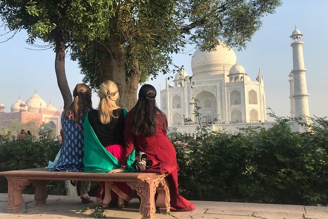 From Delhi- 5 Days Private Golden Triangle Tour - Day 5 in Jaipur: stepwell calm, City Palace, Hawa Mahal, Jantar Mantar