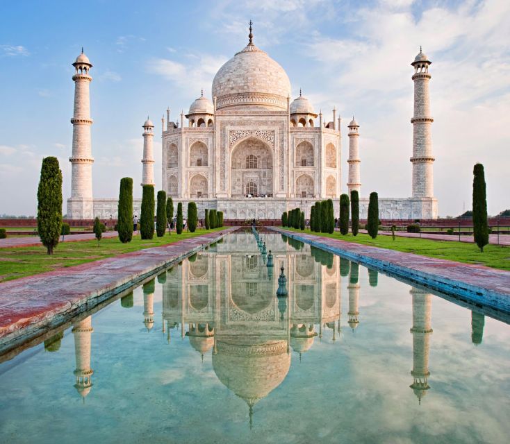 From Delhi: All-Inclusive Taj Mahal Day Tour with transfers - Inside the Taj Mahal With Tickets and a Guide That Helps You See