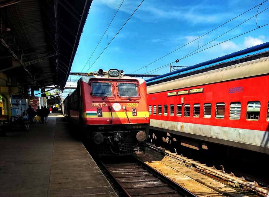 From Delhi: Jaipur Private Same Day-Trip By Car or Train - Inside Jaipur, a Private Guide and a Tight Sightseeing Loop