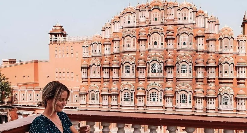 From Delhi: Jaipur Private Tour with Guide & Hotel Pickup - Key things that make this Jaipur day trip click