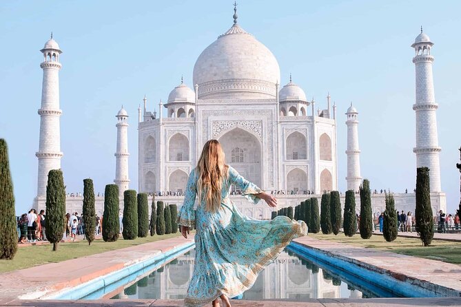 From Delhi: Luxury Group tour of Agra by Car- TOP RATED TOUR - The inlay workshop and handicraft gallery finale