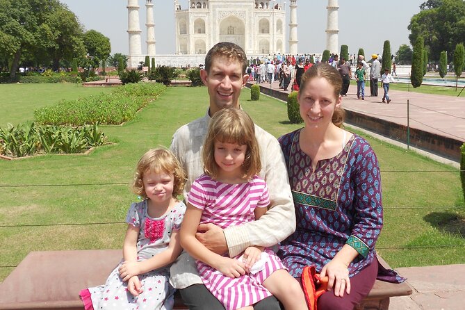 From Delhi: Luxury Group tour of Agra by Car- TOP RATED TOUR - Agra Fort: more than a backdrop for photos