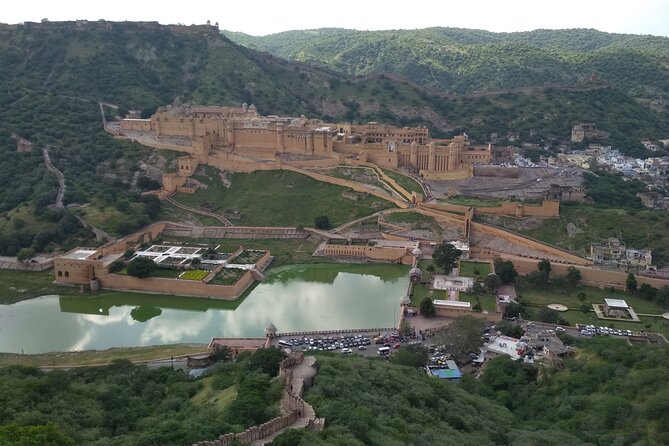 From Delhi: Private 3-Day Golden Triangle Tour with Hotel Options - Day 2: Taj Mahal in early light, Agra Fort, then the Jaipur shift