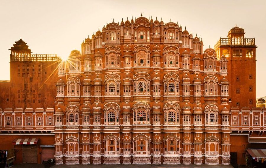 From Delhi: Private Jaipur & Amber Fort Guided Tour by Car - Jal Mahal from outside: why you should not mind missing the entry