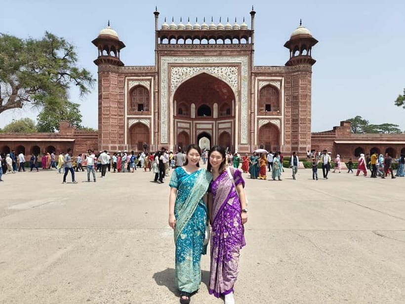 From Delhi: Private Layover Taj Mahal Day Tour By Car - Price and Value: What About $68 Per Person Is Actually Buying You