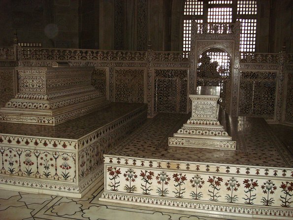 From Delhi: Private Taj Mahal & Agra Day Trip by India's Fastest A/c Train - Who this private tour fits best, and who should skip