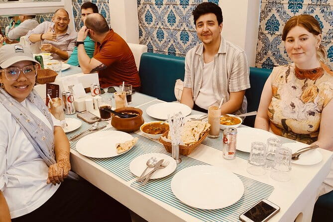 From Delhi Private Taj Mahal and Agra Day Trip by Gatimaan Train - Lunch at DoubleTree by Hilton Agra: a real break, not just a snack