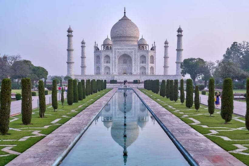 From Delhi: Private Taj mahal and Agra Fort with Car Tour - Getting the timing right: early pickup and the Friday closure reality