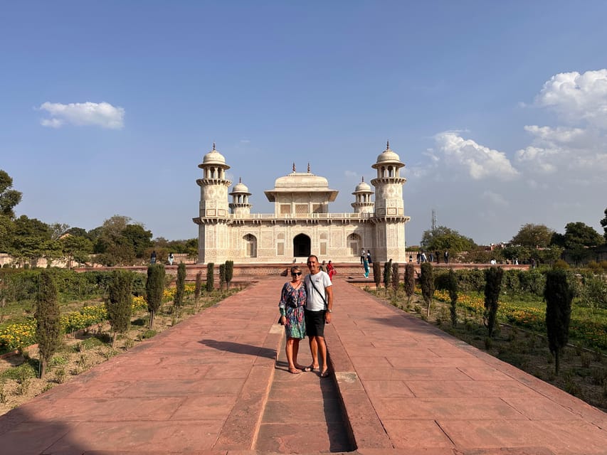 From Delhi: Private Taj mahal and Agra Fort with Car Tour - Who this day trip suits best