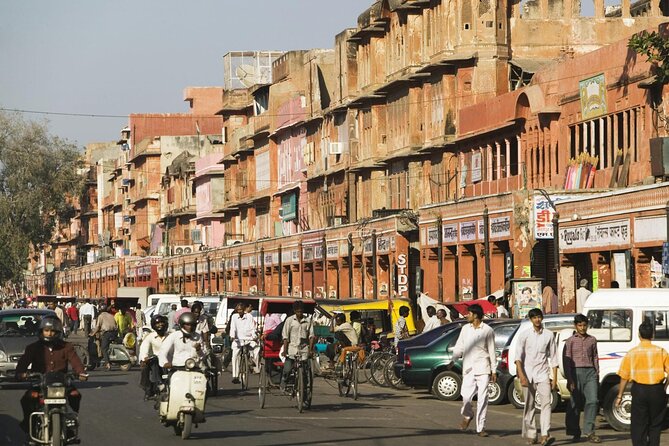 From Delhi: Same Day Amer Fort & Jaipur Tour By Car - Amber Palace: the Golden Fort with a temple inside