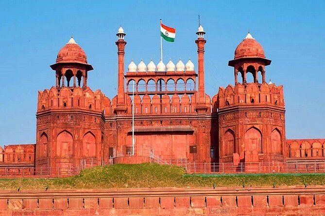 From Delhi: Skip the line Taj Mahal, Agra Tour by Express Train - Why the Gatimaan Express Day Trip Works