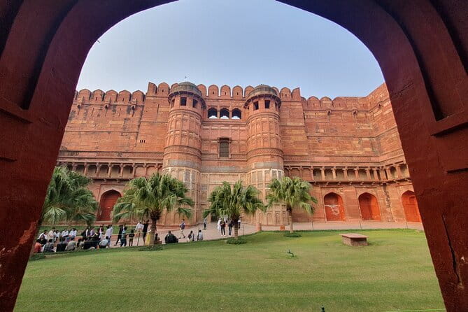 From Delhi: Sunrise Taj Mahal tour with Elephant Conservation - Agra break and Mughlai lunch in a tight 1-hour window
