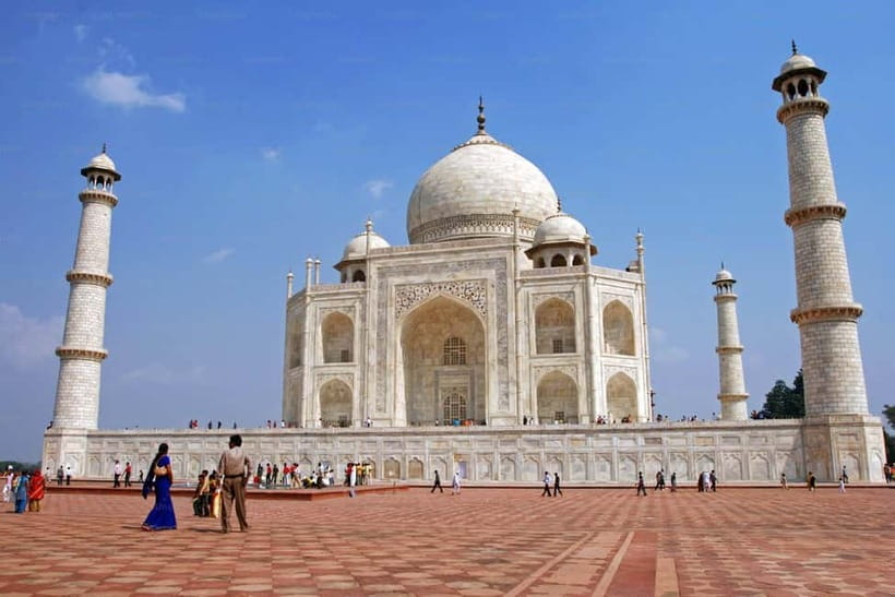 From Delhi: Taj Mahal & Agra Fort Private Day Tour By Car - Taj gardens and Mughal symbolism: what your guide should point out