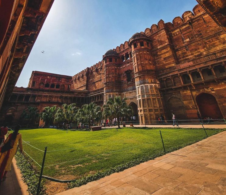 From Delhi: Taj Mahal, Agra & Mathura Tour by Car - Heading to Mathura: Krishna’s birthplace as a spiritual anchor
