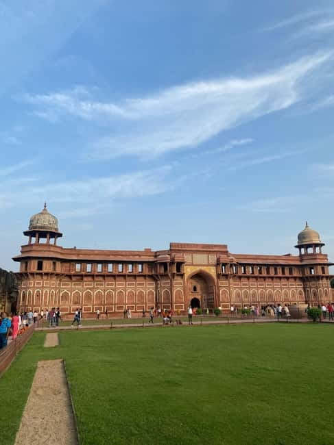 From Delhi: Taj Mahal & Agra Tour with Lunch at Marriott - Who should book this Taj Mahal and Agra trip