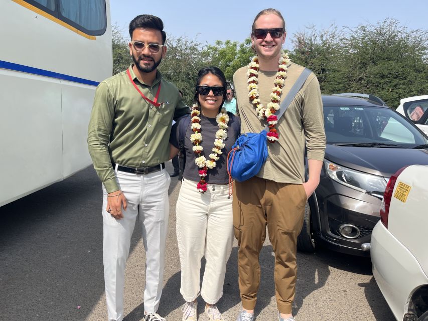 From Delhi: Taj Mahal and Agra Day Tour by Super-fast Train - Key things that make this Agra day trip work
