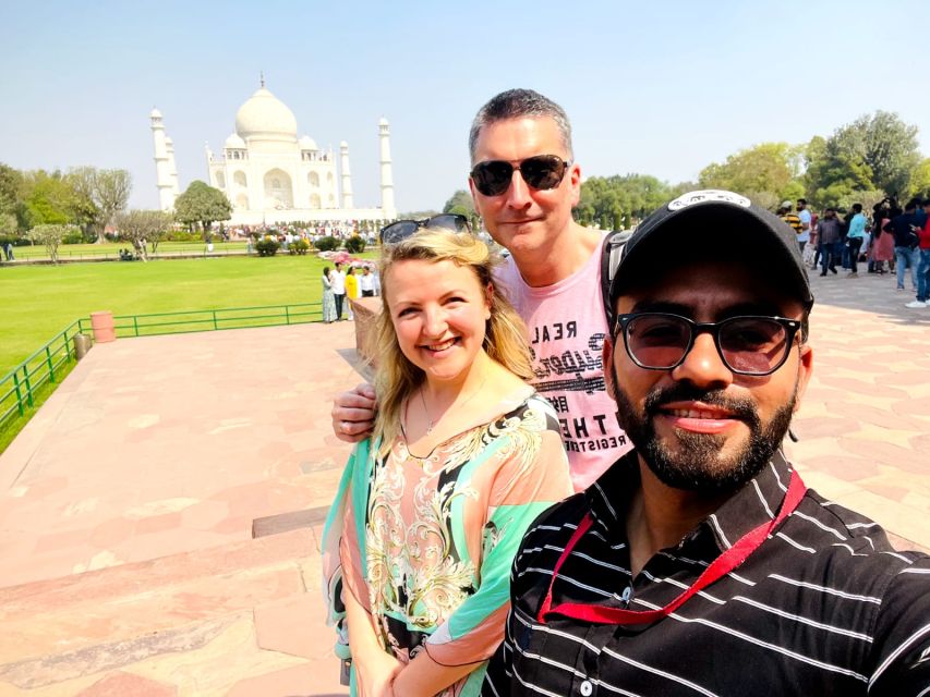 From Delhi: Taj Mahal and Agra Day Tour by Super-fast Train - Onboard travel: breakfast, speed, and not arriving drained