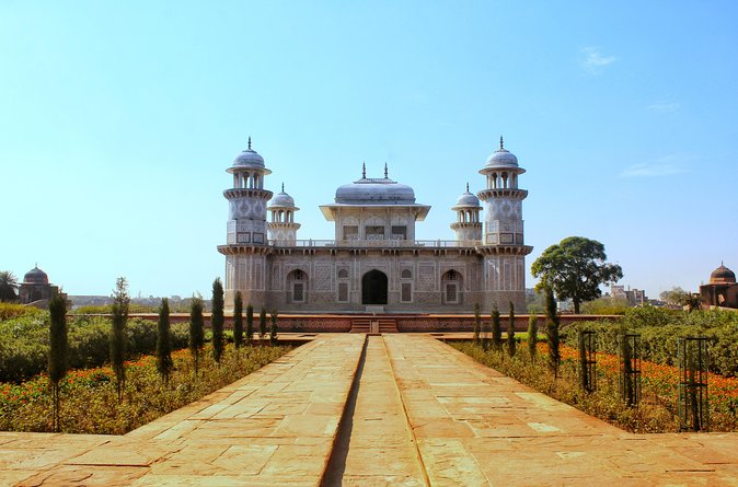 From Delhi Taj Mahal and Agra Fort Private Tour By India's fastest Train - J.K. Cottage Industries bazaar: souvenirs, sweets, and a sanity break