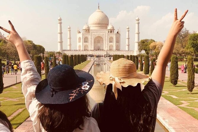 From Delhi: Taj Mahal and Agra tour by Superfast Train - Taj Mahal with a private guide: crowds, timing, and the story
