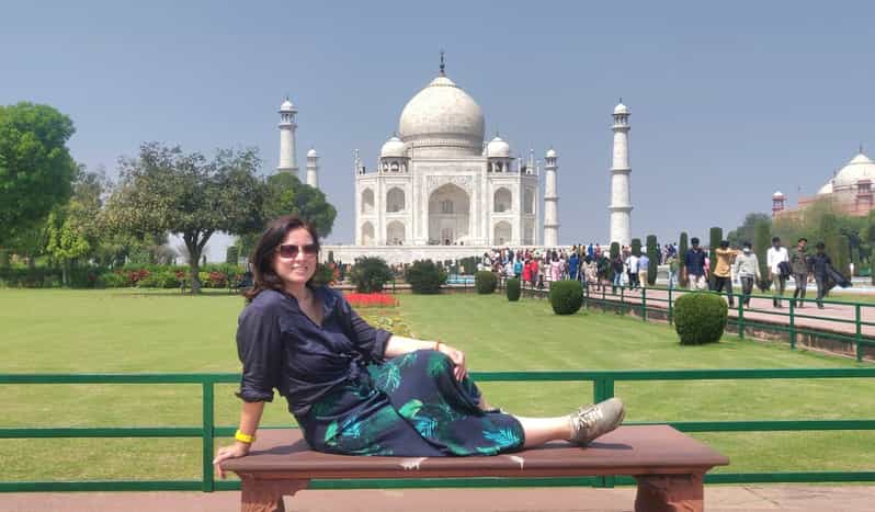 From Delhi: Taj Mahal Private Tour by Car with Entrance Fees - Agra Fort After the Taj, When Your Eyes Are Fully Open