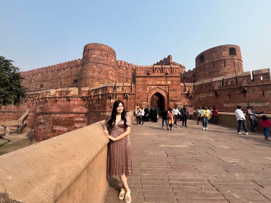 From Delhi: Taj Mahal Sunrise & Agra Tour with Tickets - Languages, private group feel, and why that matters on site