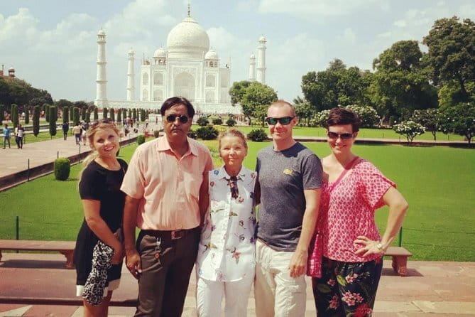 From Delhi: Taj Mahal Sunrise, Baby Taj & Agra Fort Private Tour - Agra Fort: More Than a Fortress Wall