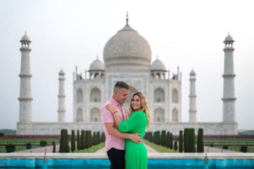 From Delhi: Taj Mahal Tour with Professional Photographer - Taj Mahal inside time: guidance, pacing, and better photos
