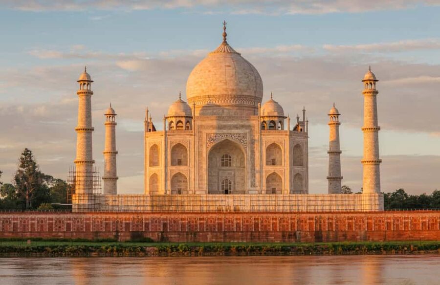 From Jaipur: Private Taj Mahal Sunrise & Agra Fort Tour - Agra Fort: UNESCO Views With Mughal Power in Every Courtyard
