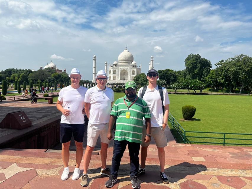 From Jaipur : Taj Mahal & Agra fort Tour and Drop Delhi - The drive to Delhi and your final drop