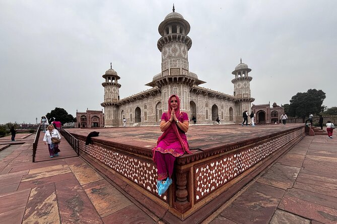 From Jaipur: Taj Mahal & Agra Tour with Transfer to Delhi by Car - Taj Mahal: how to make the most of a 2-hour visit