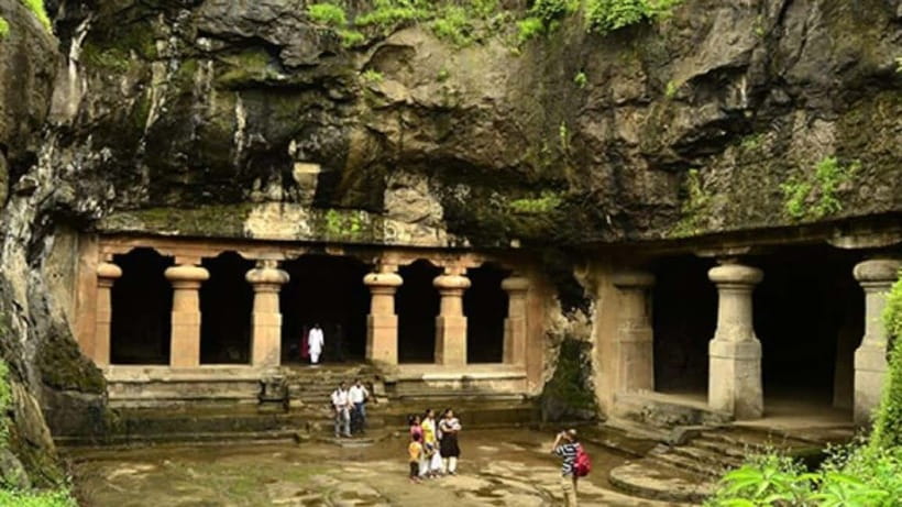 From Mumbai: Half-Day Elephanta Caves Tour with Ferry Ride - Getting From the Jetty to the Caves: Walk, Toy Train, or Sweat