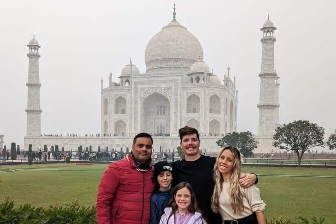 Full Day Agra Tour from Delhi - Taj Mahal time: how to use your 2 hours well