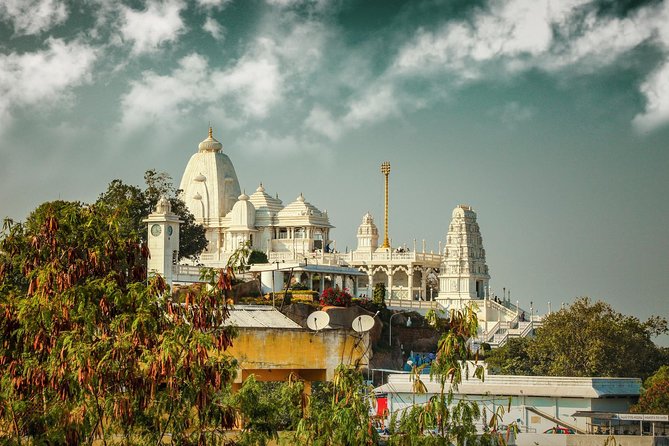 Full-Day Experiential Hyderabad Tour - Irani Chai Stop and Osmania Biscuits: Small Break, Big Payoff