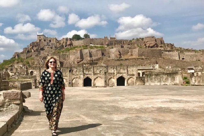 Full day guided tour of Hyderabad - Golconda Fort in depth: acoustics and signaling devices